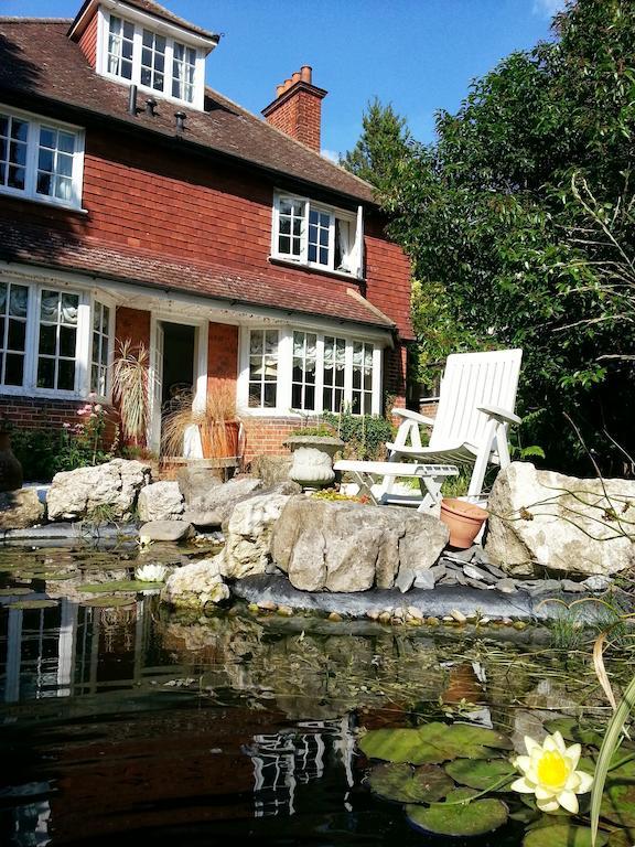 โรสมีด เกสท์เฮาส์ Hotel Claygate ภายนอก รูปภาพ