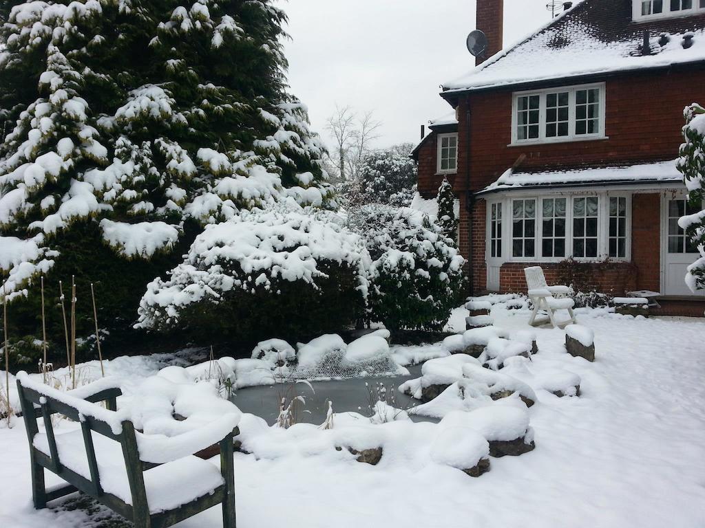 โรสมีด เกสท์เฮาส์ Hotel Claygate ภายนอก รูปภาพ